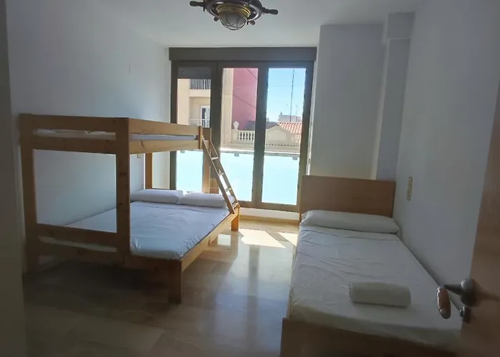 Close To The Sea Large 170 M2 Apartmentbikes